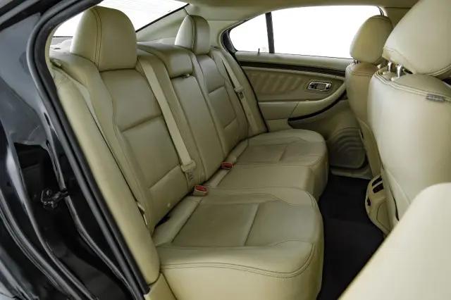 2019 Ford Taurus Limited