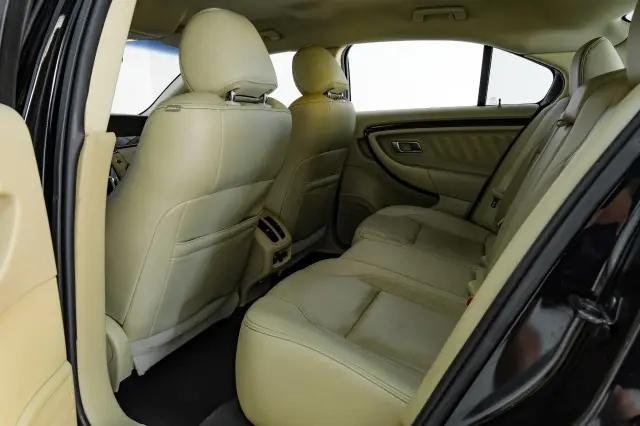 2019 Ford Taurus Limited