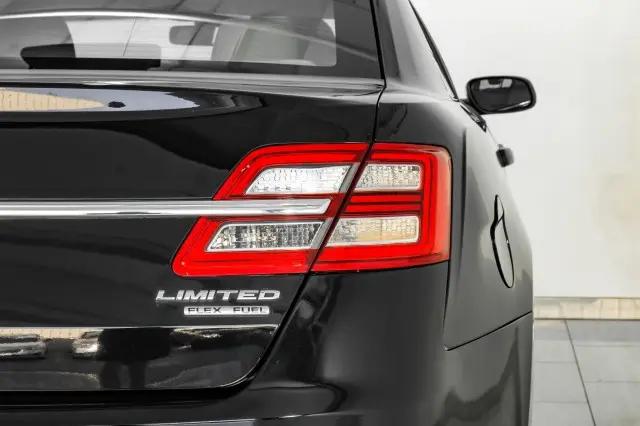 2019 Ford Taurus Limited
