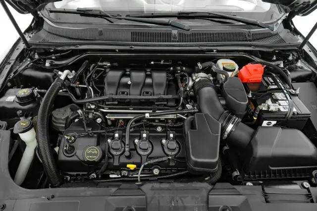 2019 Ford Taurus Limited