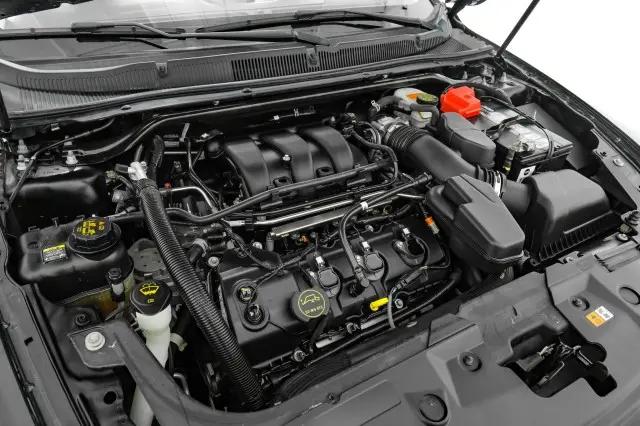 2019 Ford Taurus Limited