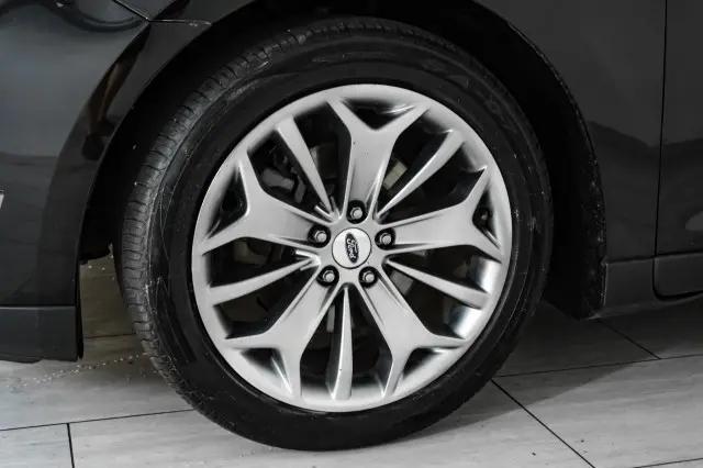 2019 Ford Taurus Limited
