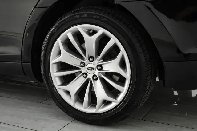2019 Ford Taurus Limited