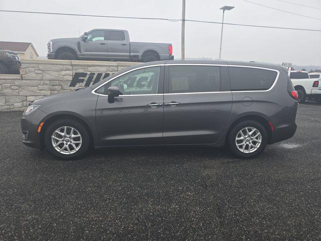 2017 Chrysler Pacifica Touring Plus