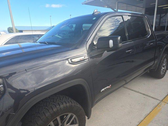 2022 GMC Sierra 1500 4WD Crew Cab Short Box AT4