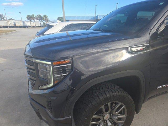 2022 GMC Sierra 1500 4WD Crew Cab Short Box AT4