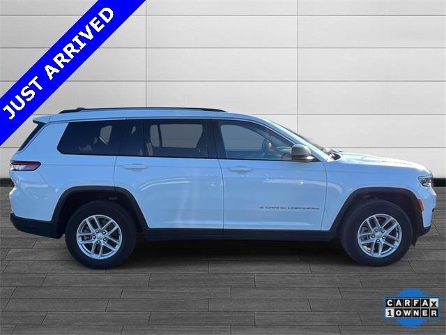 2023 Jeep Grand Cherokee L Laredo 4x4 2023 Jeep Grand Cherokee L Laredo 4x4