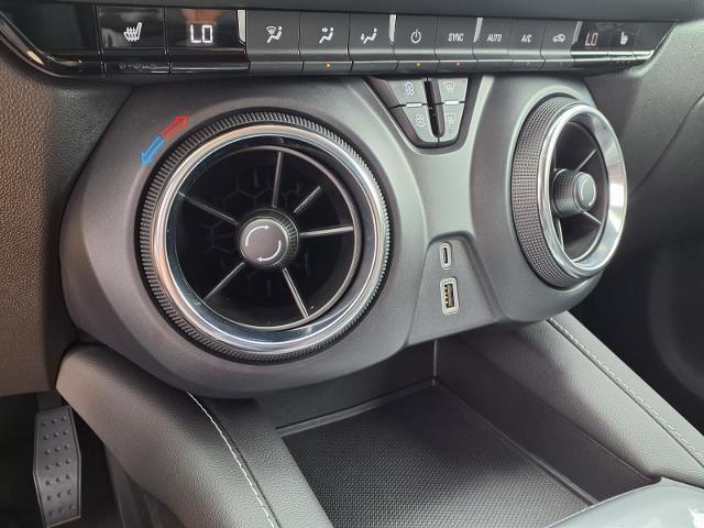 2025 Chevrolet Blazer AWD 2LT