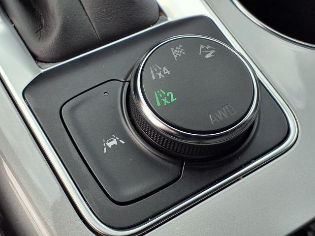 2025 Chevrolet Blazer AWD 2LT
