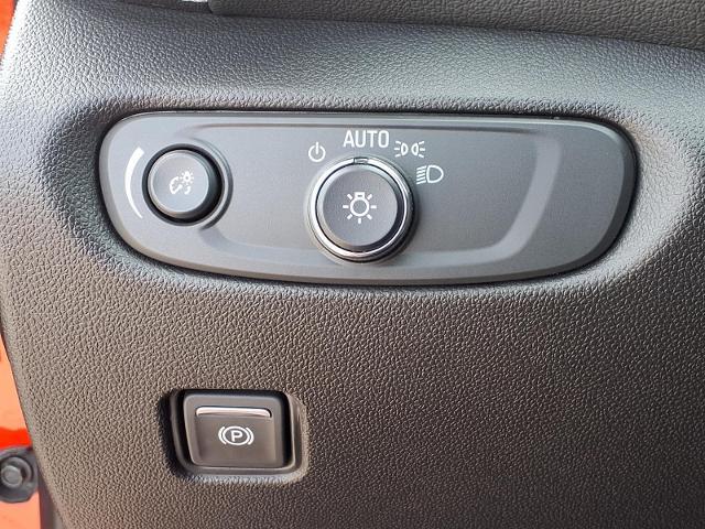 2025 Chevrolet Blazer AWD 2LT