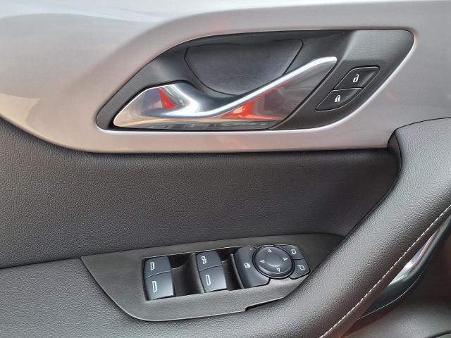 2025 Chevrolet Blazer AWD 2LT