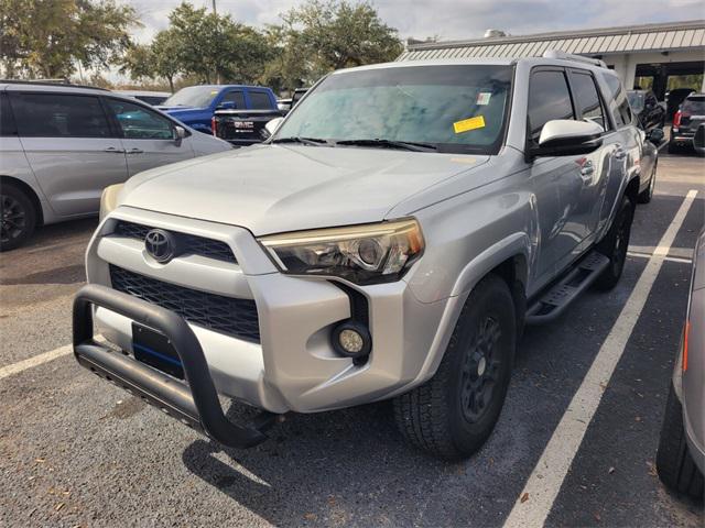 2016 Toyota 4Runner SR5 2016 Toyota 4Runner SR5