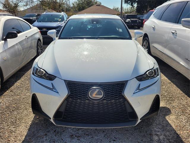 2017 Lexus IS 200t 200t