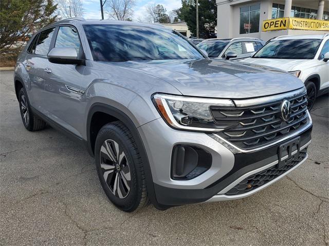 2025 Volkswagen Atlas Cross Sport 2.0T SE