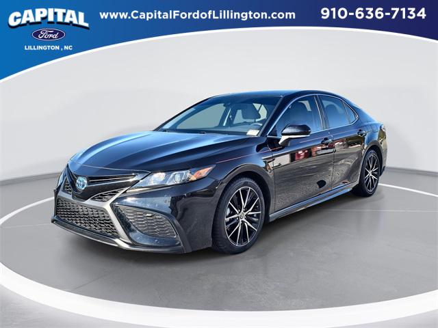 2024 Toyota Camry Hybrid SE