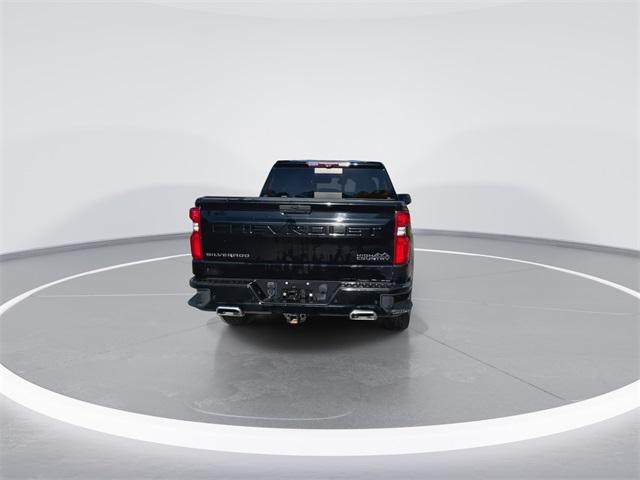2021 Chevrolet Silverado 1500 4WD Crew Cab Short Bed High Country