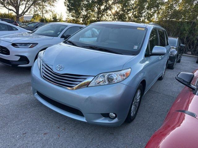 2017 Toyota Sienna Limited 7 Passenger