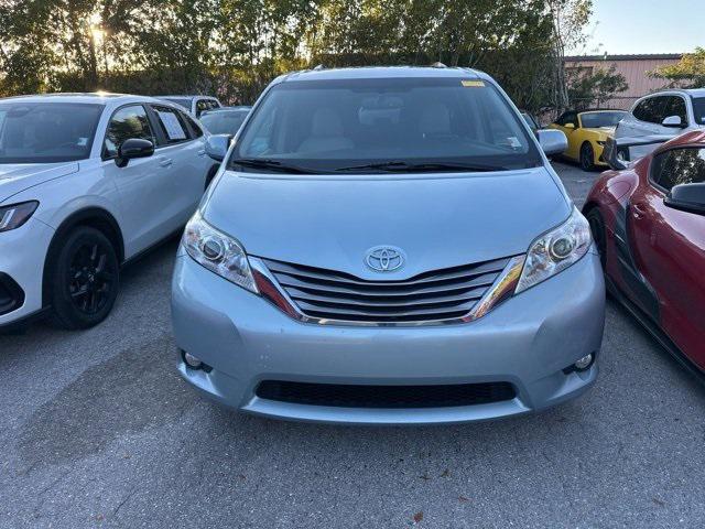 2017 Toyota Sienna Limited 7 Passenger