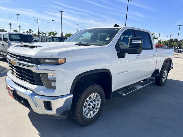 2024 Chevrolet Silverado 2500HD 4WD Crew Cab Standard Bed LT