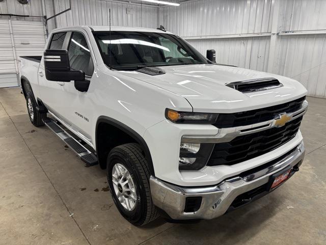 2024 Chevrolet Silverado 2500HD 4WD Crew Cab Standard Bed LT
