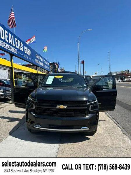 2024 Chevrolet Suburban 4WD LT