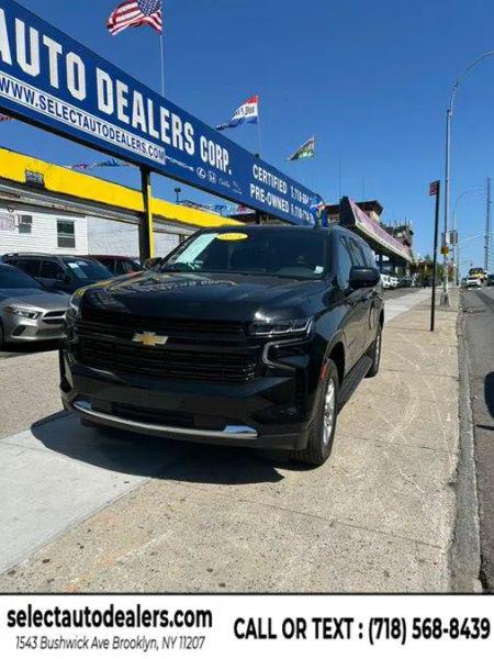 2024 Chevrolet Suburban 4WD LT