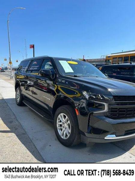 2024 Chevrolet Suburban 4WD LT