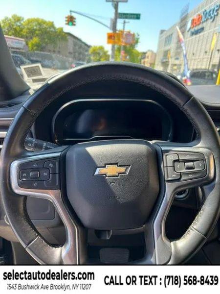 2024 Chevrolet Suburban 4WD LT