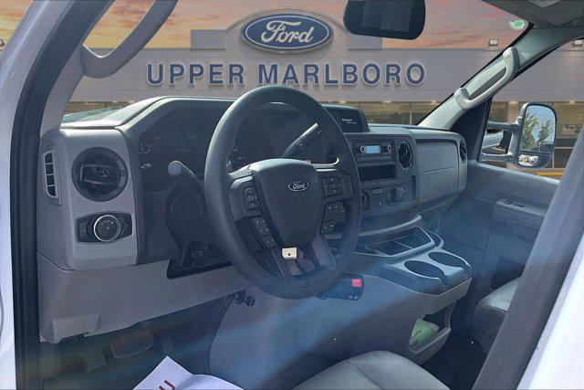 2026 Ford E-350 Cutaway Unknown