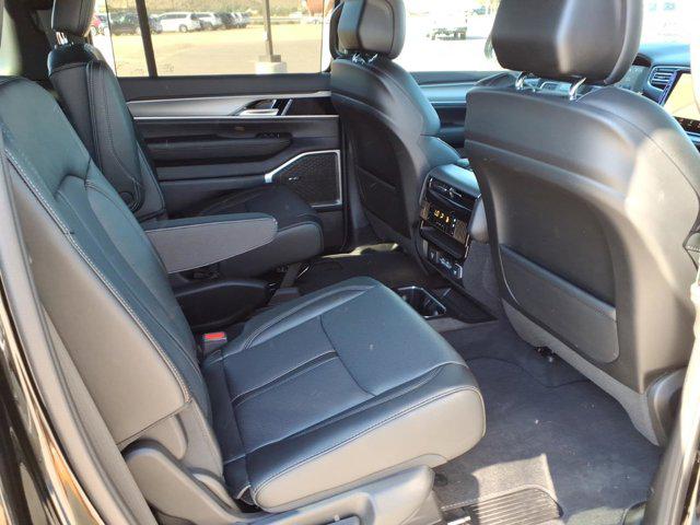 2026 Jeep Grand Wagoneer Limited Altitude 4x4