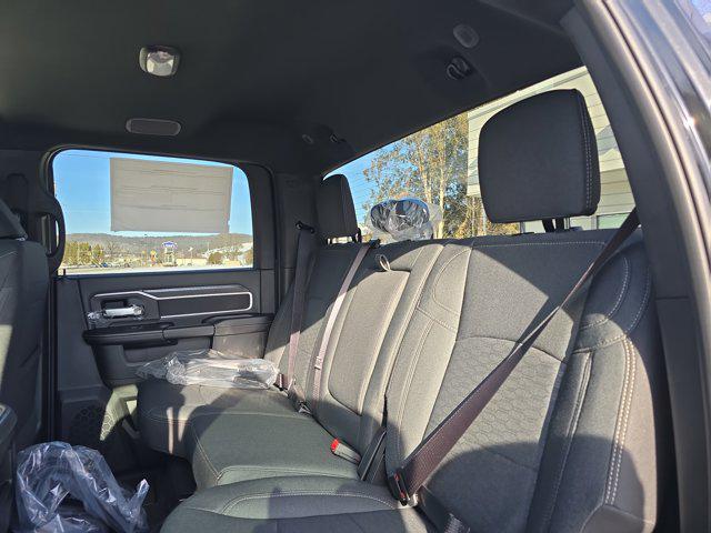 2026 Ram 3500 Big Horn Crew Cab 4x4 8' Box