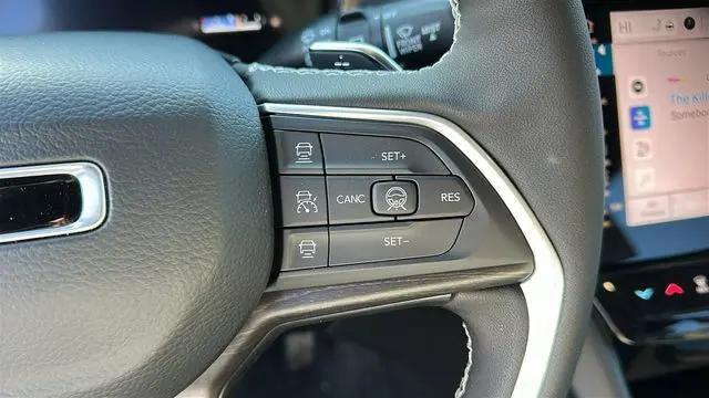 2026 Jeep Grand Cherokee Altitude 4x4