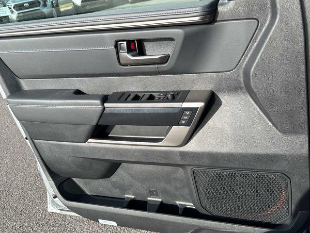 2026 Toyota Tundra Platinum CrewMax 5.5' Bed