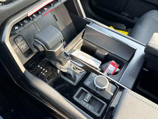 2026 Toyota Tundra Platinum CrewMax 5.5' Bed