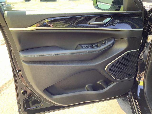 2023 Jeep Grand Cherokee Trailhawk