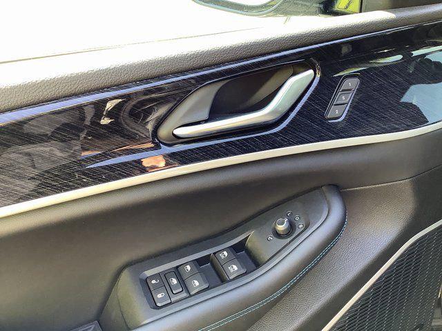 2023 Jeep Grand Cherokee Trailhawk