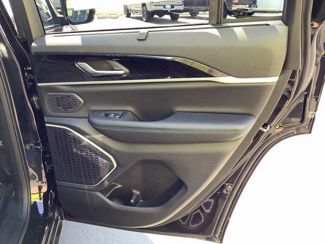 2023 Jeep Grand Cherokee Trailhawk