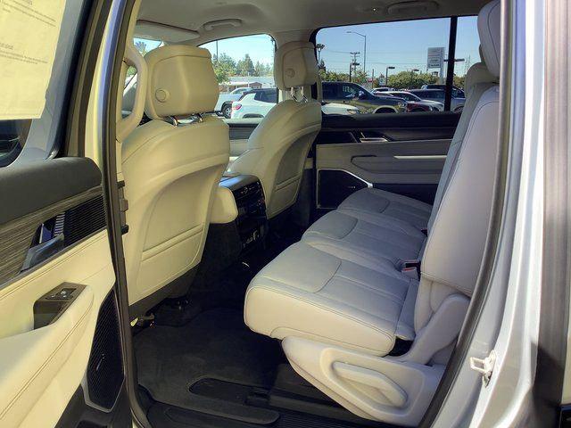 2023 Jeep Wagoneer Series III 4x4