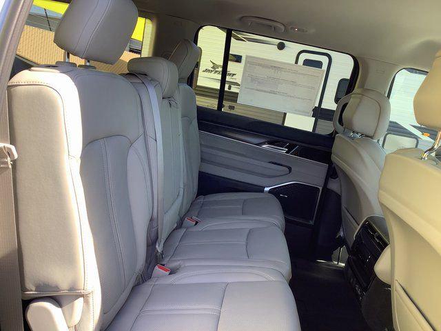 2023 Jeep Wagoneer Series III 4x4