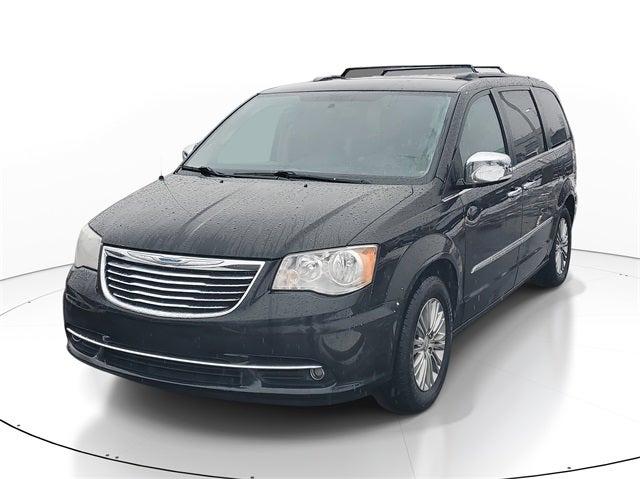 2016 Chrysler Town and Country Touring-L