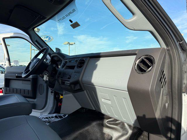 2026 Ford F-750 2026 FORD F-750 DIESEL REG. CAB 2DR 158 WB