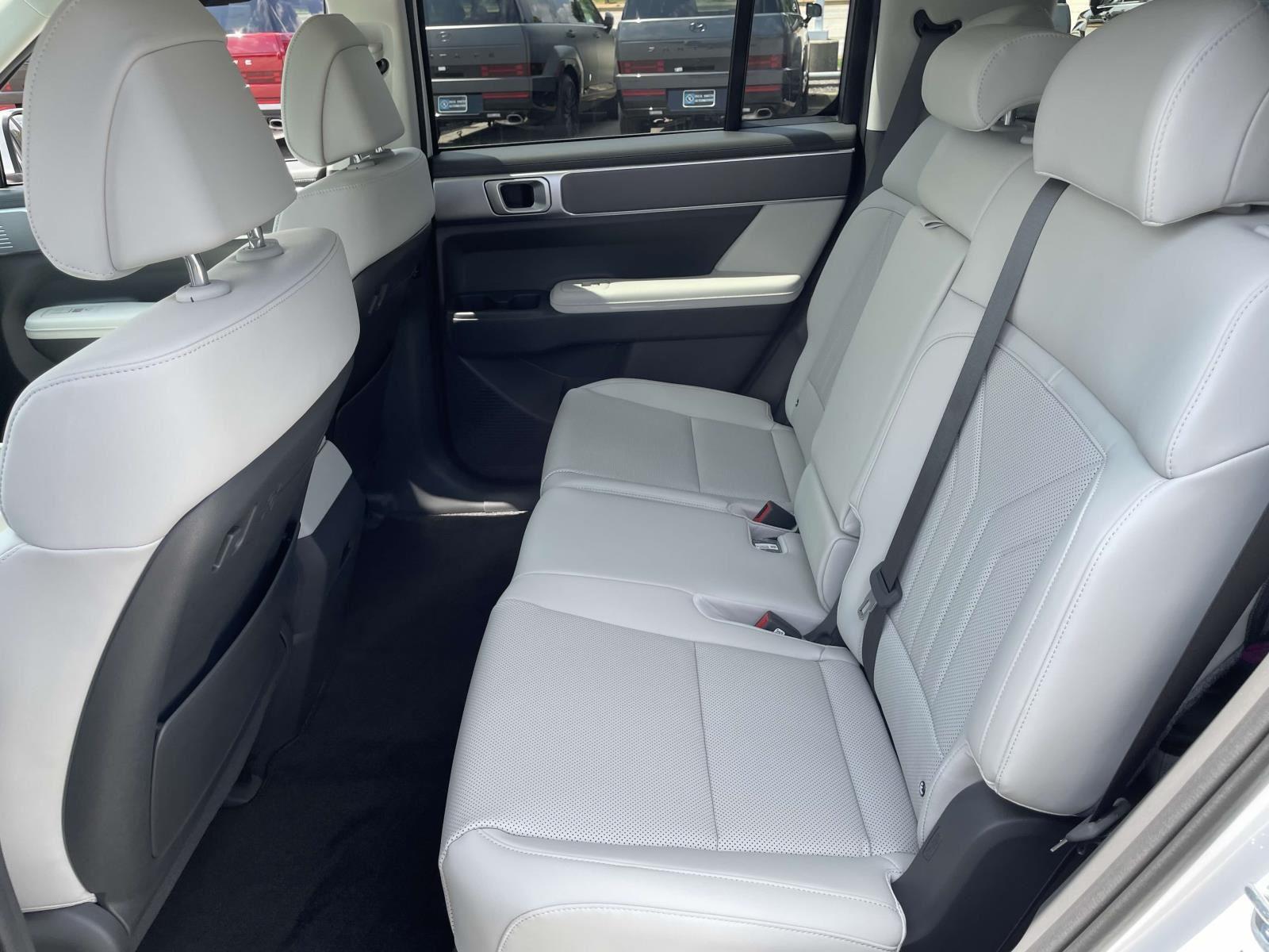 2026 Hyundai Santa Fe SEL - Photo 11