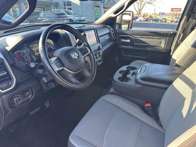 2024 Ram 3500 Big Horn Crew Cab 4x4 8' Box