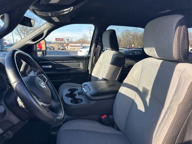 2024 Ram 3500 Big Horn Crew Cab 4x4 8' Box