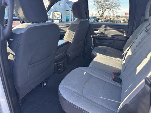 2024 Ram 3500 Big Horn Crew Cab 4x4 8' Box