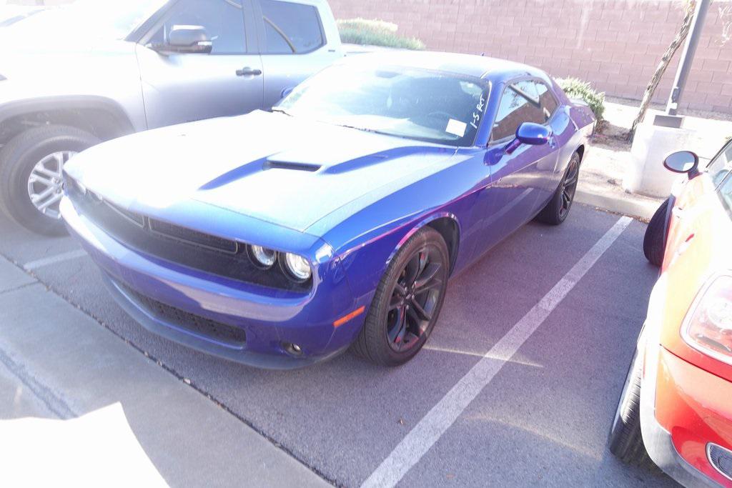 2018 Dodge Challenger SXT's photo