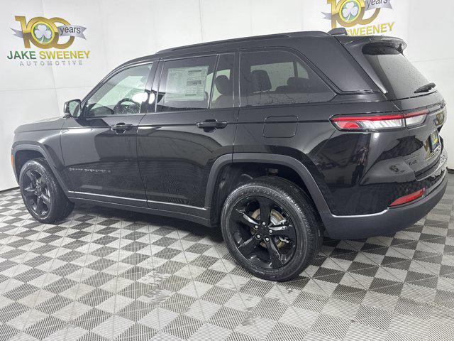2025 Jeep Grand Cherokee Altitude X 4x4