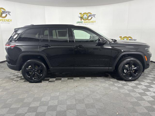 2025 Jeep Grand Cherokee Altitude X 4x4