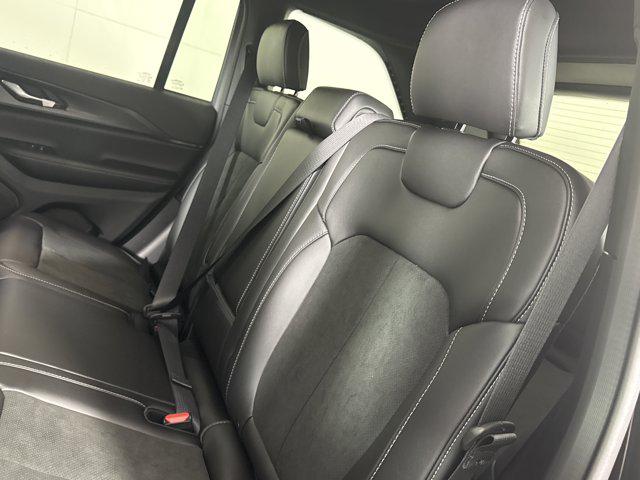 2025 Jeep Grand Cherokee Altitude X 4x4