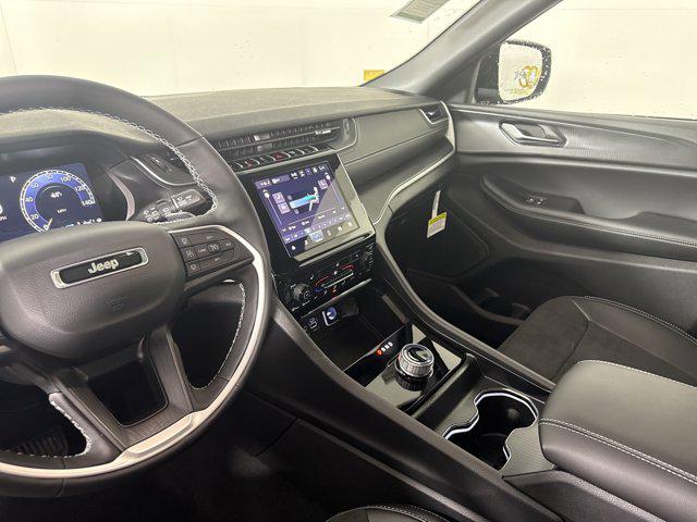 2025 Jeep Grand Cherokee Altitude X 4x4